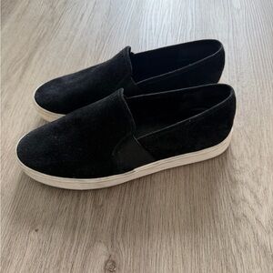 Like NEW Vince Black Slip-On Women's Sneakers with White Sole